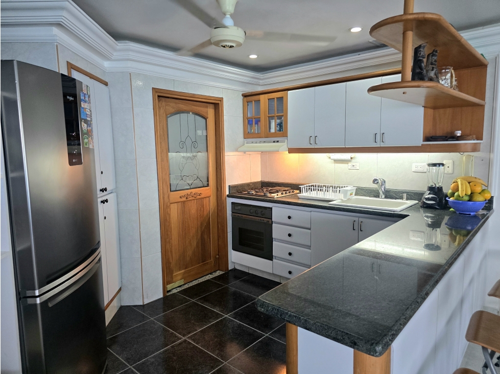 Apartamento en arriendo en Rodadero Sur, Santa Marta · foto 17 de 24