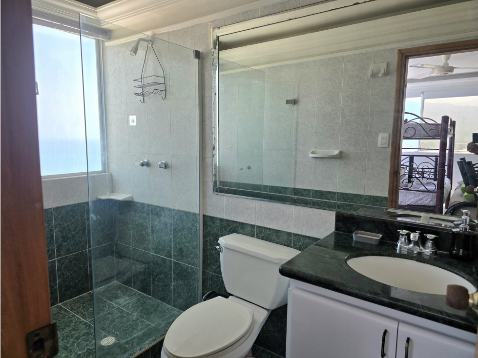 Apartamento en arriendo en Rodadero Sur, Santa Marta · foto 22 de 24