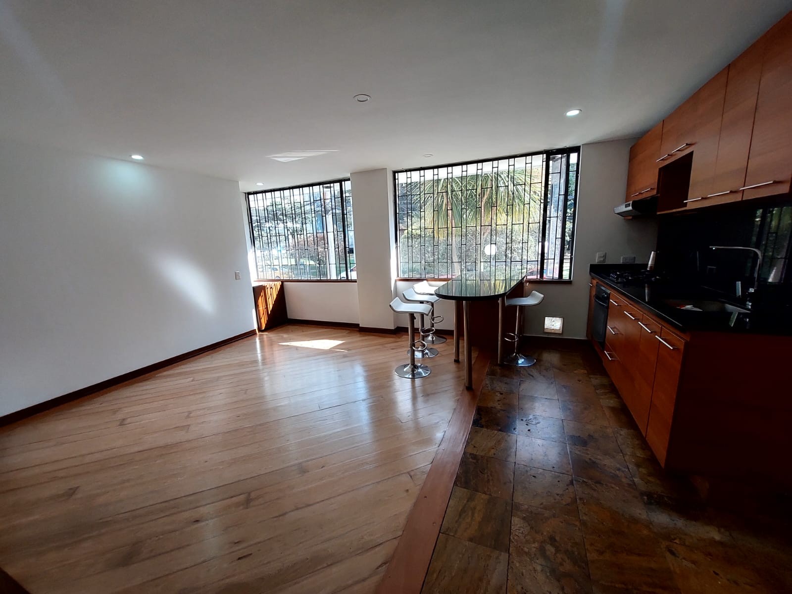 Apartamento en venta en Chicó Navarra, Bogotá · foto 6 de 24