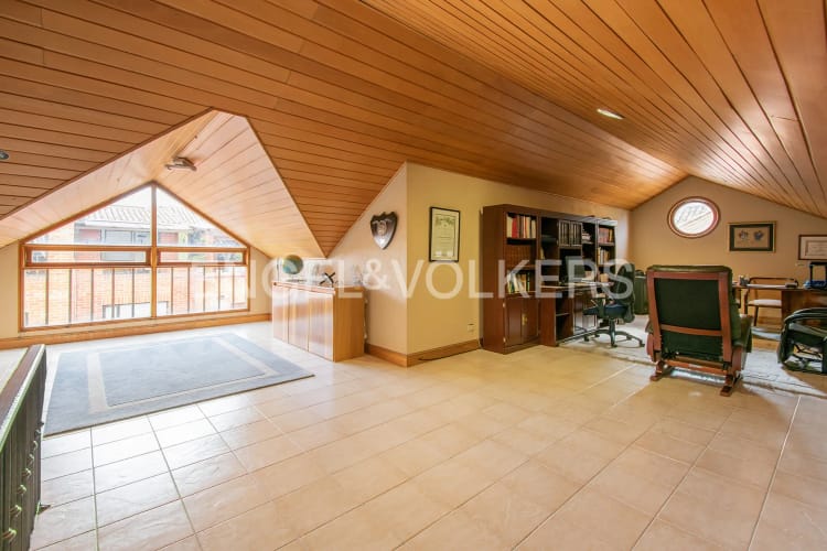 Casa de 4 alcobas en venta en Cn Los Arboles, Chía, 263 m² · foto 13 de 18