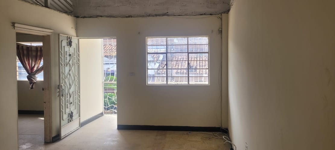 Bodega en venta en Saavedra Galindo, Cali, 233 m² · foto 6 de 7
