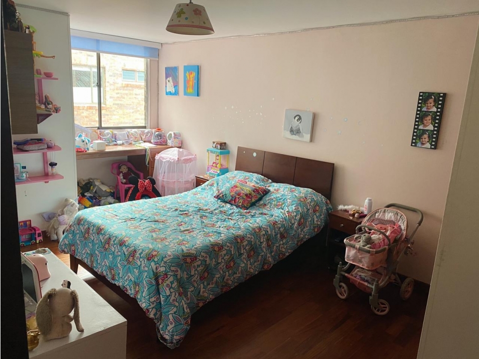 Casa en venta en Cerros De Niza, Bogotá · foto 7 de 24