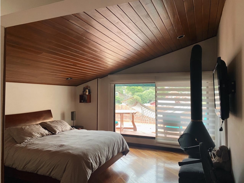 Casa en venta en Cerros De Niza, Bogotá · foto 8 de 24