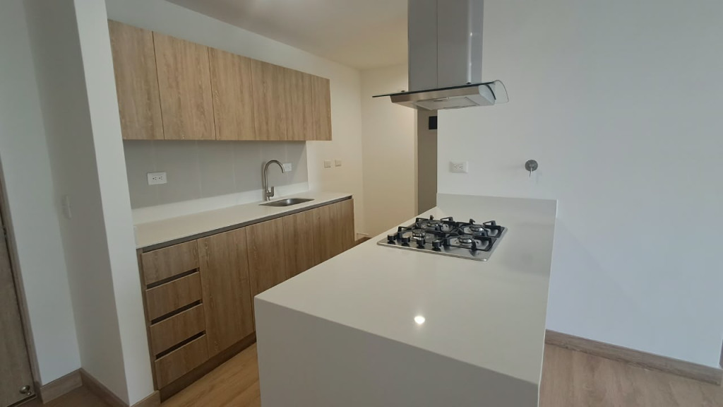 Apartamento en arriendo en Centro, Rionegro · foto 4 de 10