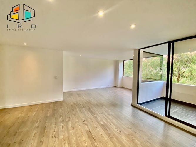 Apartamento de 2 alcobas en arriendo en Los Balsos, Medellín, 112 m² · foto 2 de 24