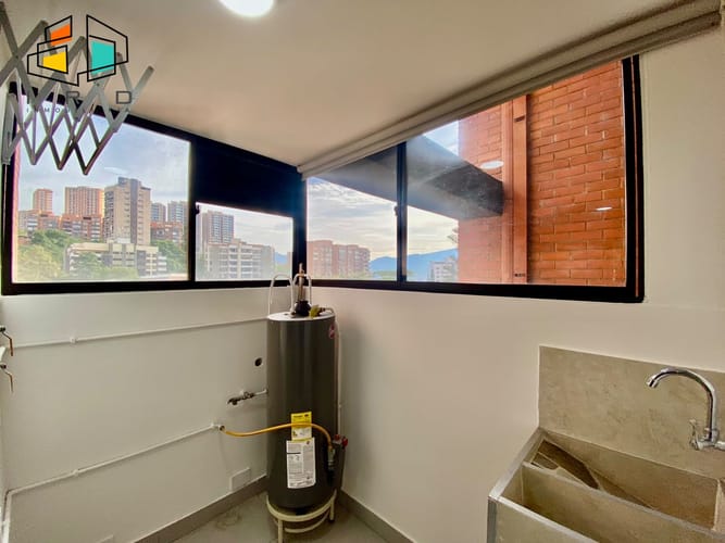 Apartamento de 2 alcobas en arriendo en Los Balsos, Medellín, 112 m² · foto 18 de 24