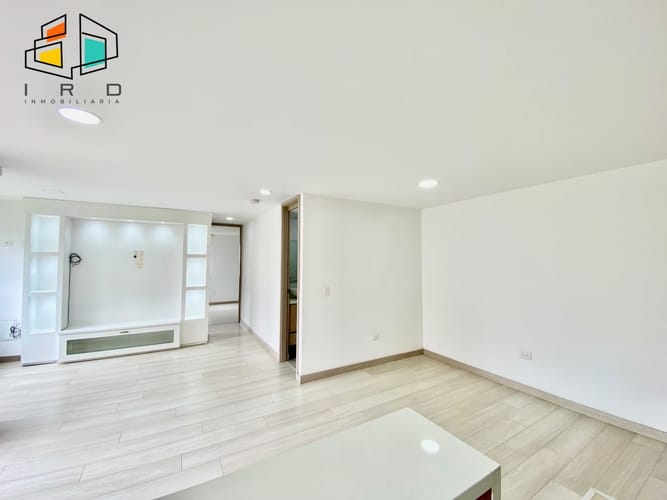 Apartamento de 2 alcobas en arriendo en Las Lomitas, Sabaneta, 74 m² · foto 5 de 22
