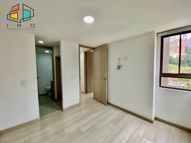 Apartamento de 2 alcobas en arriendo en Las Lomitas, Sabaneta, 74 m² · foto 10 de 22