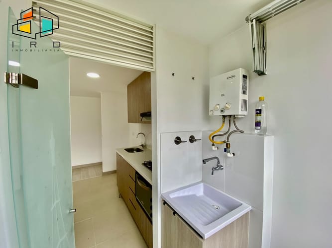 Apartamento de 2 alcobas en arriendo en Las Lomitas, Sabaneta, 74 m² · foto 9 de 22
