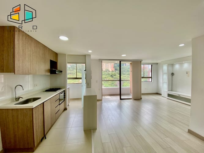 Apartamento de 2 alcobas en arriendo en Las Lomitas, Sabaneta, 74 m² · foto 2 de 22