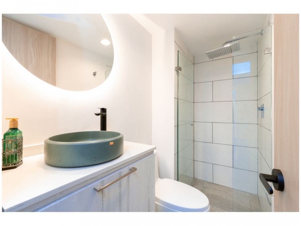 Apartamento en venta en El Poblado, Medellín · foto 8 de 15