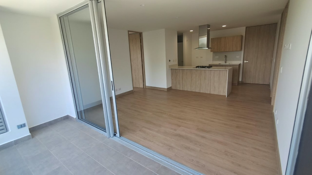 Apartamento en arriendo en Centro, Rionegro · foto 5 de 14