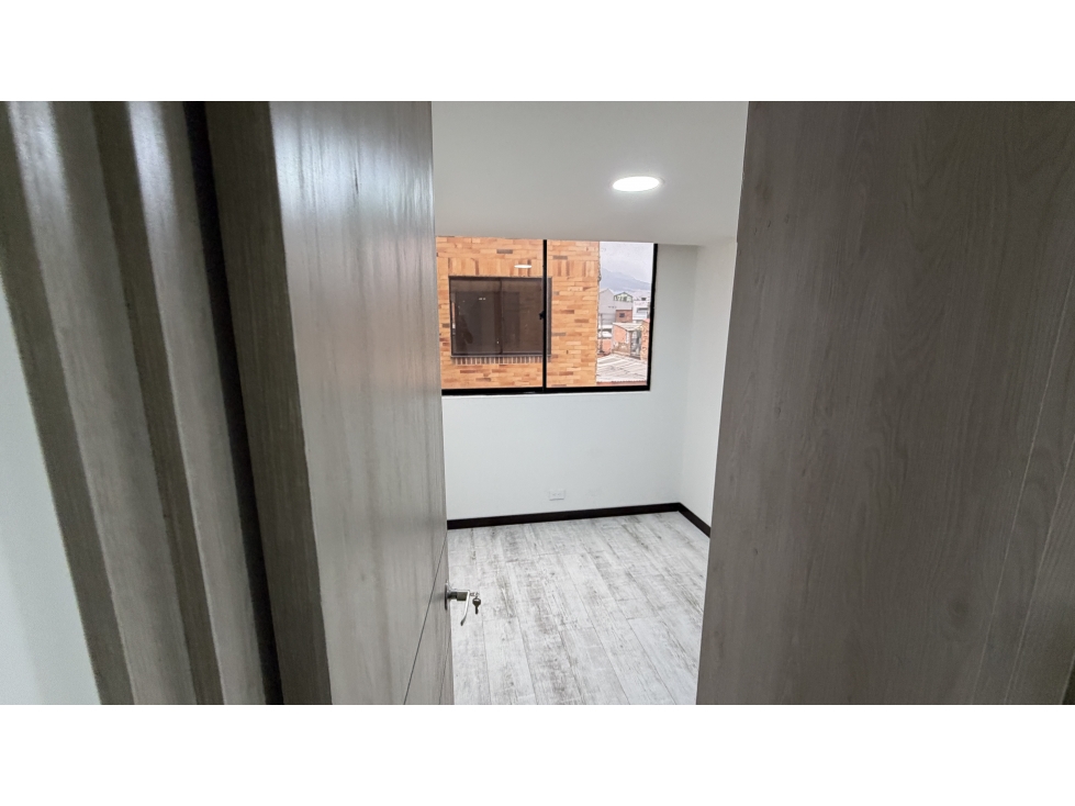 Apartamento en venta en Restrepo, Bogotá · foto 11 de 19