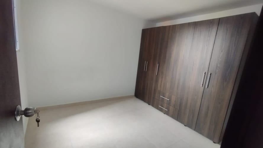 Apartamento de 2 alcobas en arriendo en Cabecera San Antonio De Prado, Medellín, 50 m² · foto 5 de 12
