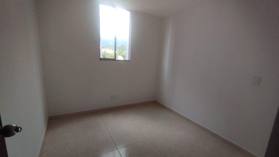 Apartamento de 2 alcobas en arriendo en Cabecera San Antonio De Prado, Medellín, 50 m² · foto 7 de 12