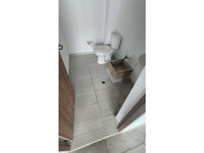 Local en venta en La Chinita, Apartado, 90 m² · foto 11 de 13