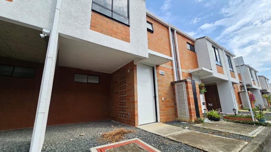 Casa de 3 alcobas en arriendo en Alfaguara, Jamundí, 80 m² · foto 2 de 24