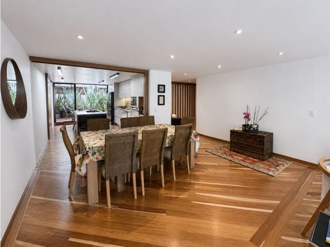 Apartamento de 3 alcobas en venta en Chicó Navarra, Bogotá, 200 m² · foto 3 de 18