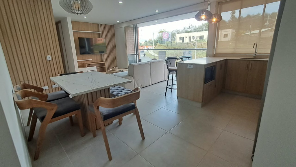 Apartamento en arriendo en Llano Grande, Rionegro · foto 3 de 15