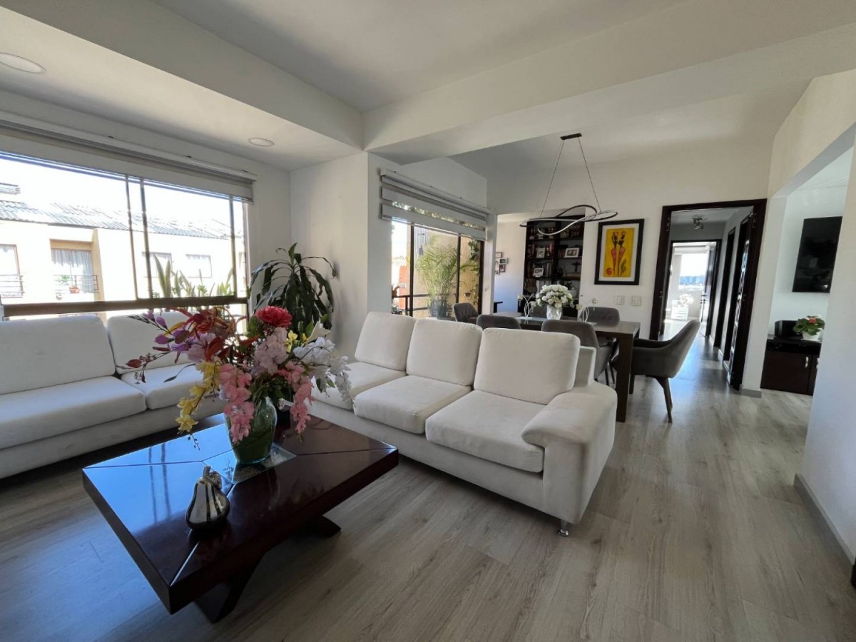 Apartamento en venta en Ciudad Salitre, Bogotá · foto 2 de 24