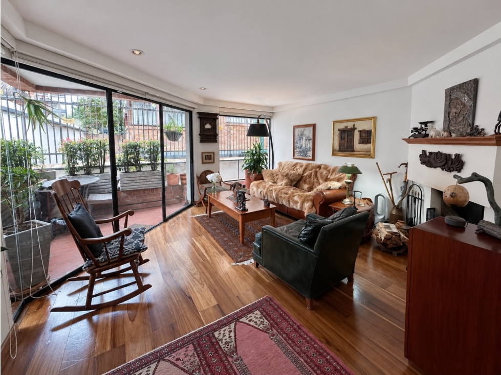 Apartamento en venta en Los Rosales, Bogotá · foto 3 de 18