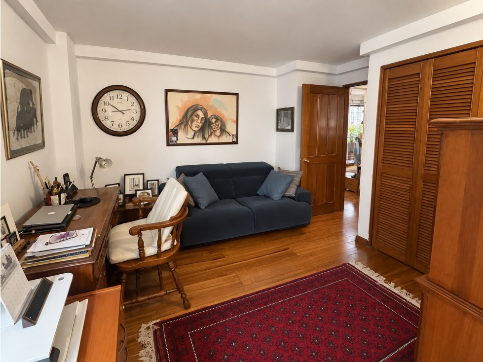 Apartamento en venta en Los Rosales, Bogotá · foto 14 de 18