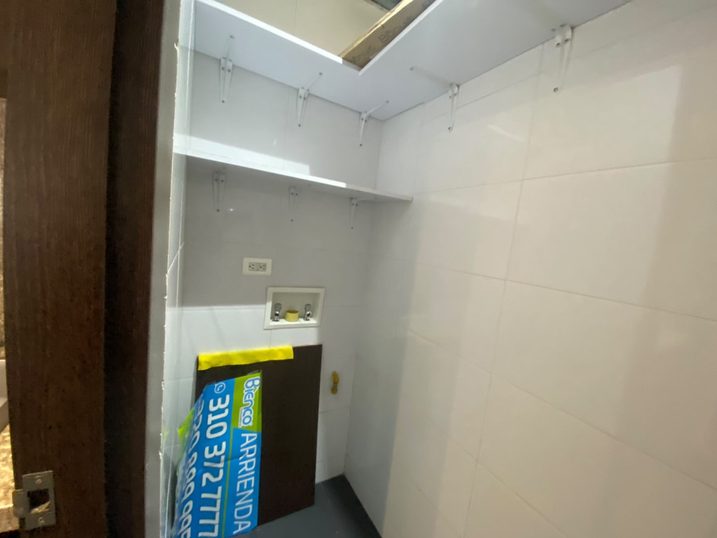 Apartamento en arriendo en Santa Barbara, Bogotá · foto 7 de 23