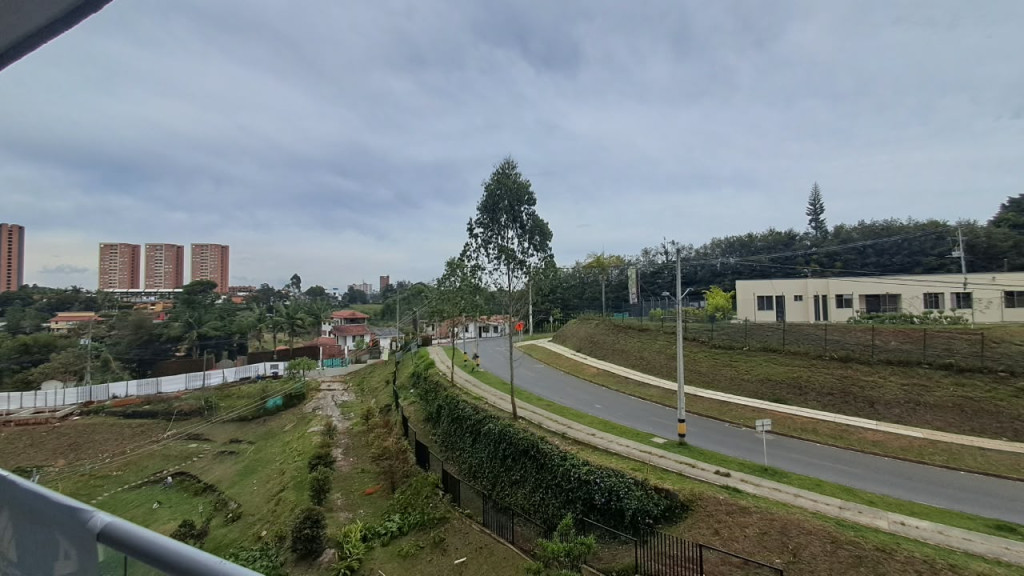 Apartamento en arriendo en Llano Grande, Rionegro · foto 2 de 16