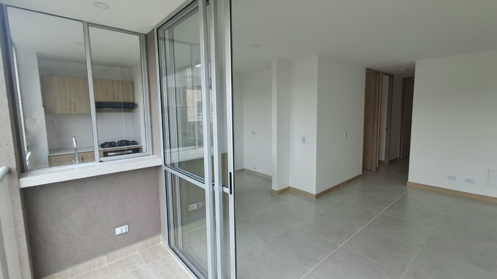 Apartamento en arriendo en Llano Grande, Rionegro · foto 3 de 16