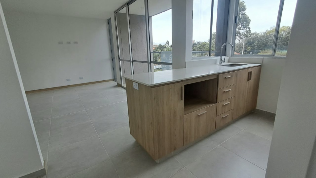 Apartamento en arriendo en Llano Grande, Rionegro · foto 6 de 16