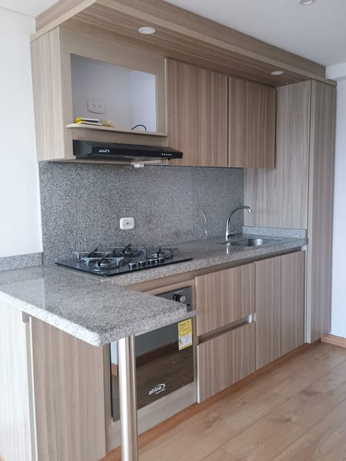 Apartaestudio en arriendo en Ciudad Bachue, Bogotá, 40 m² · foto 1 de 15