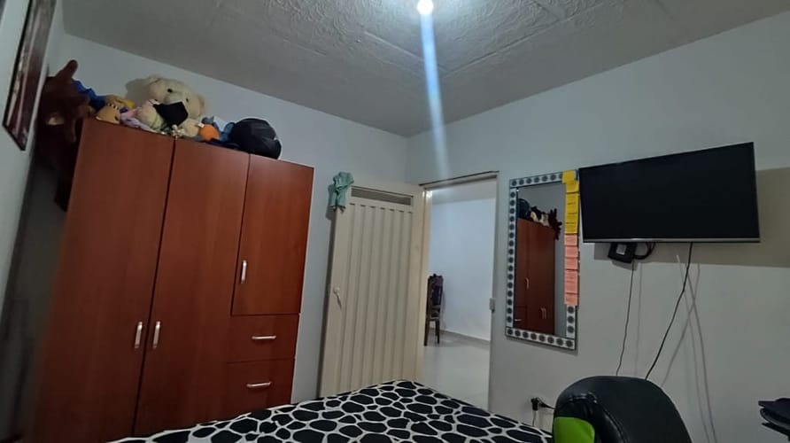 Casa de 9 alcobas en venta en Ciudadela Floralia, Cali, 180 m² · foto 5 de 18