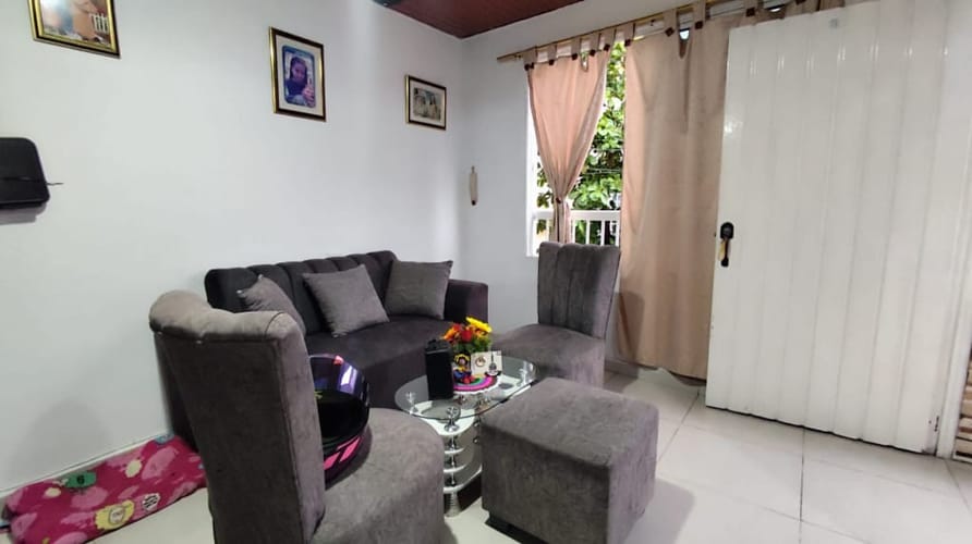 Casa de 9 alcobas en venta en Ciudadela Floralia, Cali, 180 m² · foto 8 de 18
