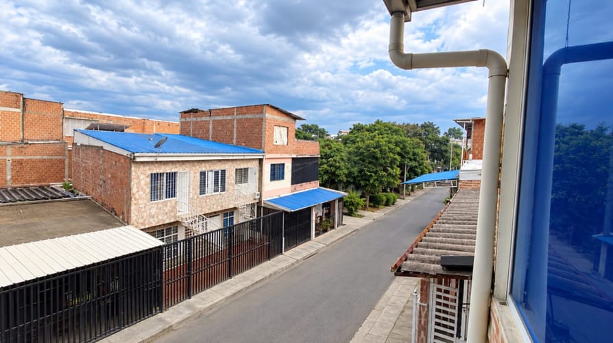 Casa de 9 alcobas en venta en Ciudadela Floralia, Cali, 180 m² · foto 18 de 18