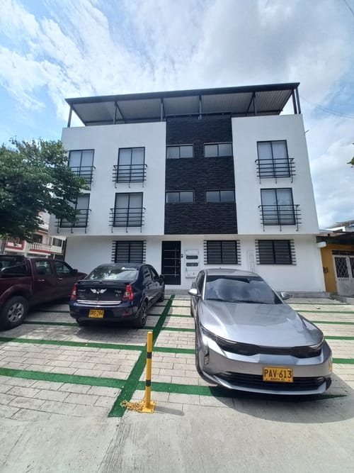 Local en arriendo en Picaleña Y Mirolindo, Ibagué, 50 m² · foto 3 de 7