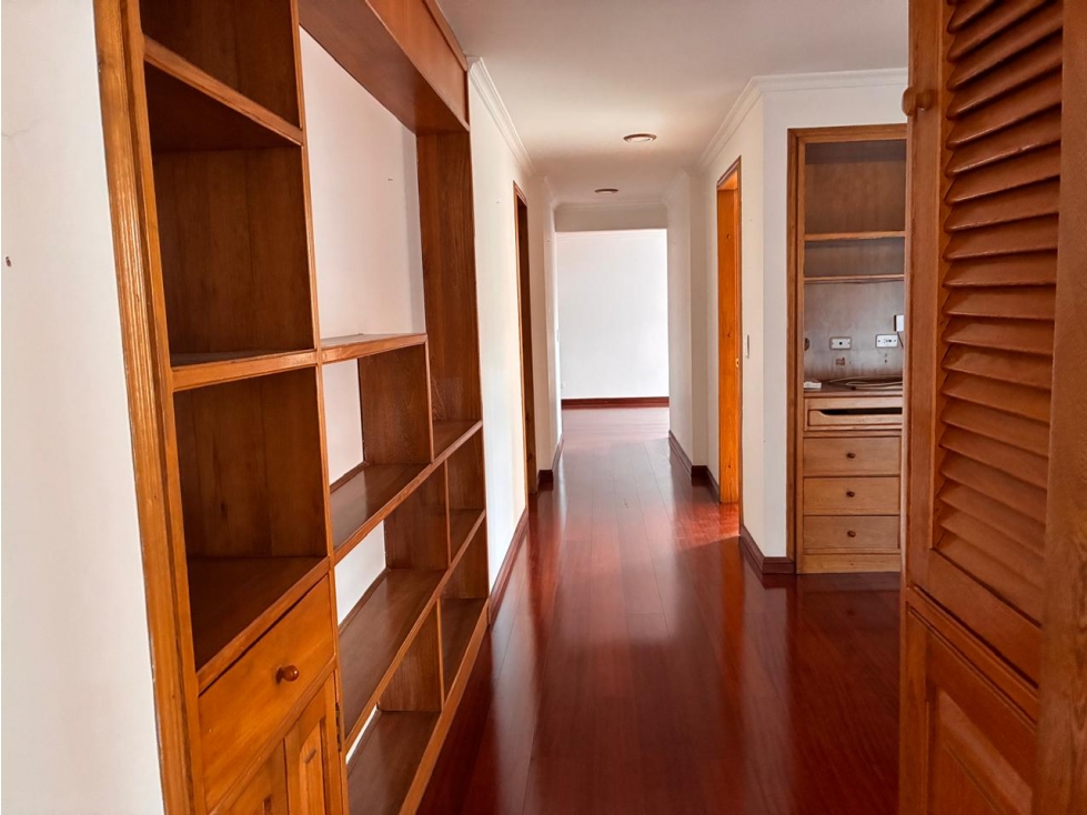 Apartamento en venta en El Virrey, Bogotá · foto 17 de 23