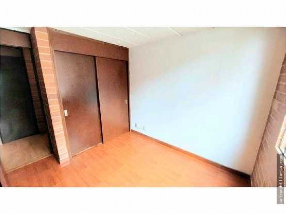 Apartamento en venta en Britalia, Bogotá · foto 7 de 18