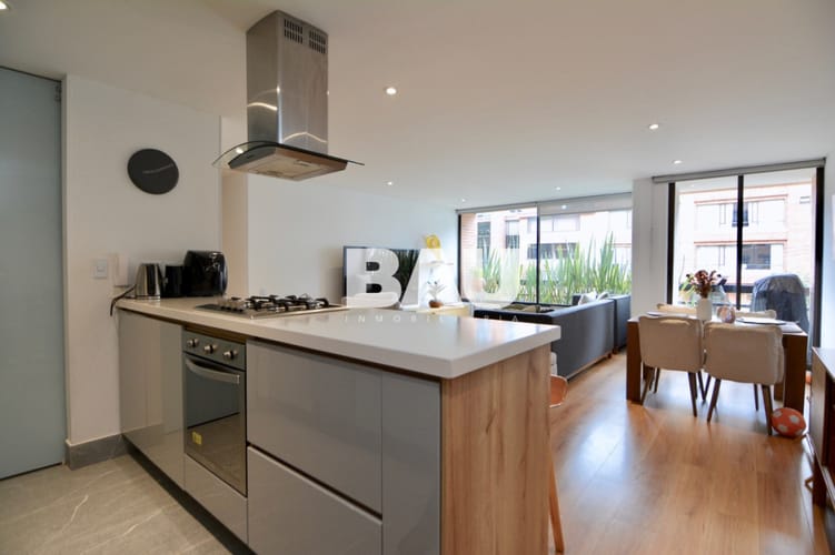 Apartamento en venta en Chico, Bogotá · foto 2 de 24