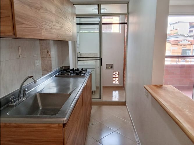 Apartamento de 2 alcobas en arriendo en San Joaquin, Medellín, 60 m² · foto 5 de 24