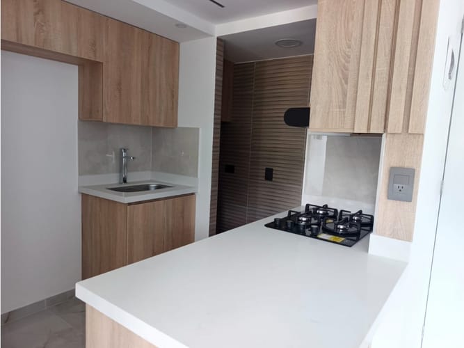 Apartamento de 3 alcobas en arriendo en Robledo, Medellín, 53 m² · foto 2 de 18