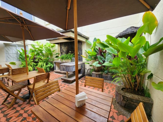 Casa de 6 alcobas en venta en Laureles, Medellín, 350 m² · foto 13 de 13
