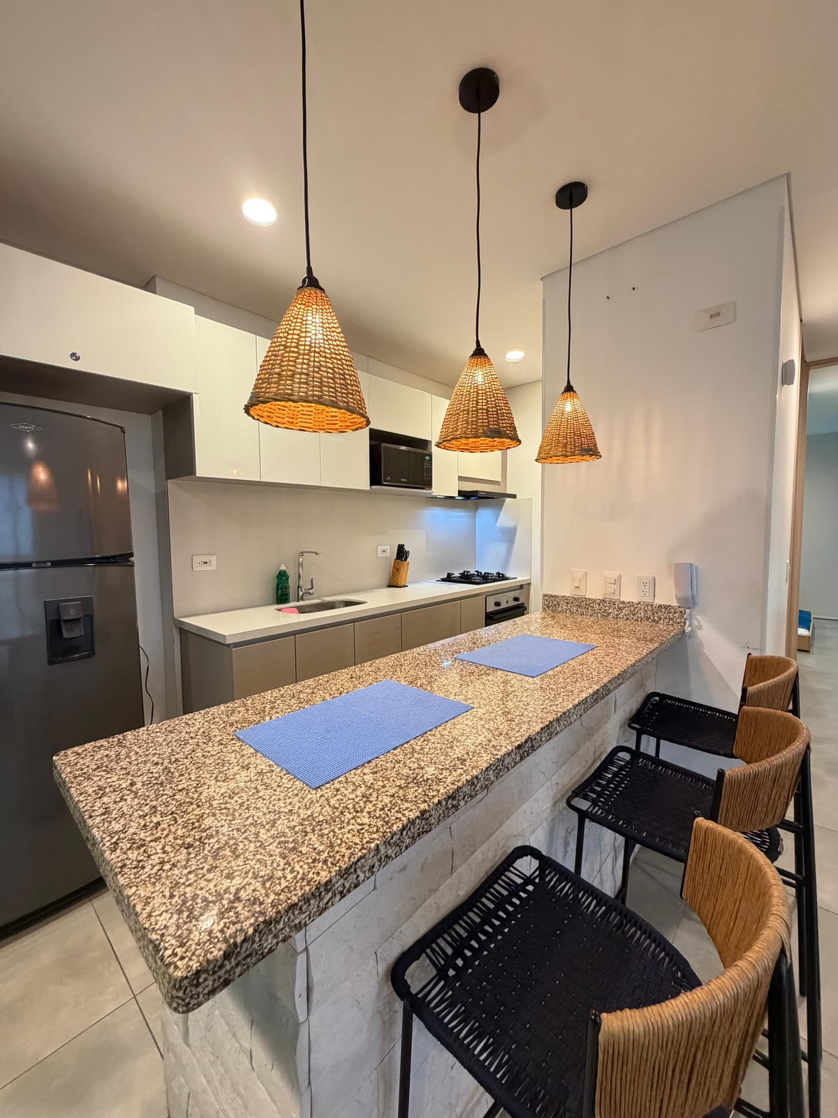 Apartamento en venta en Urbanizacion Salguero, Santa Marta · foto 3 de 21