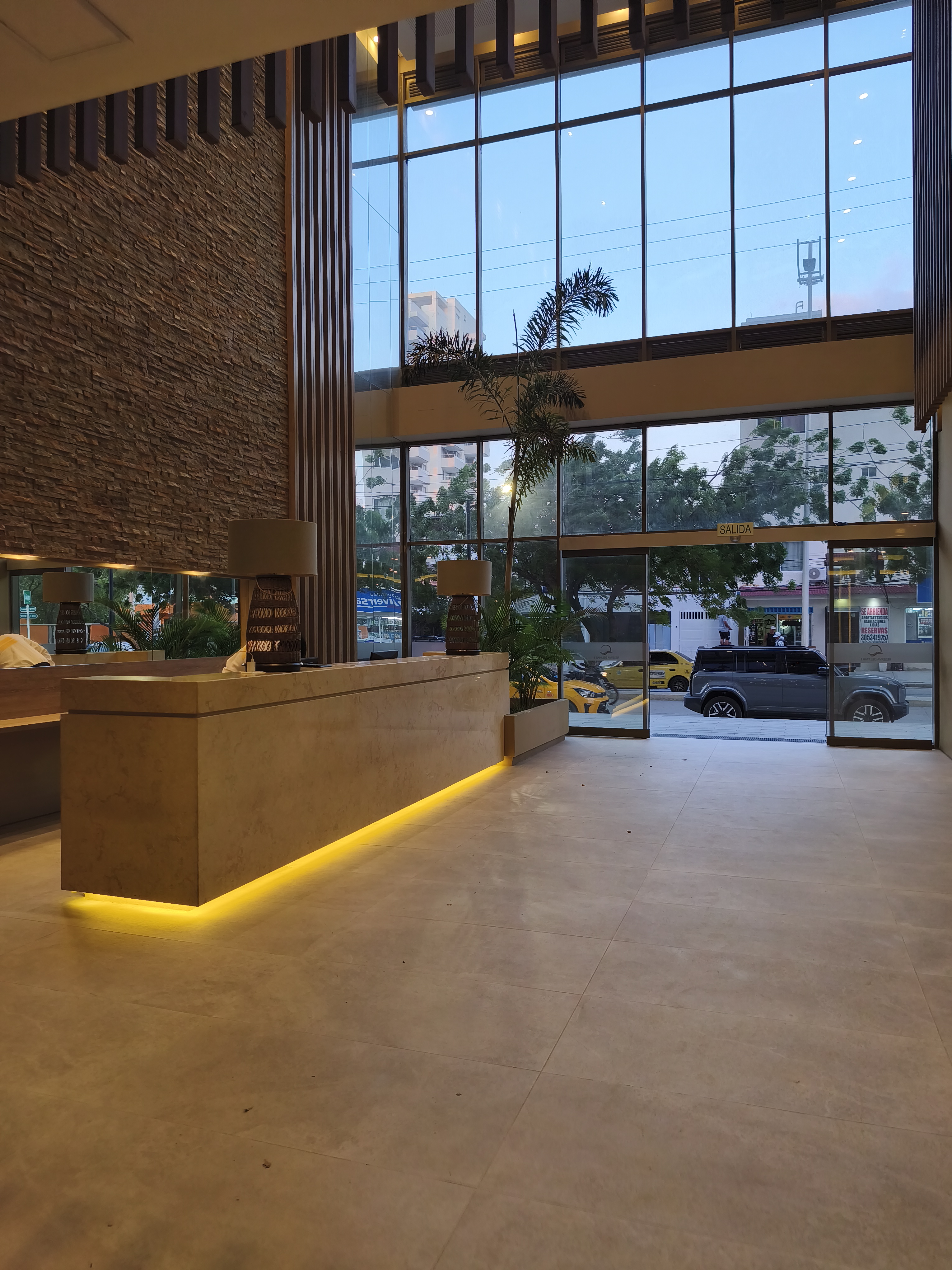 Apartamento en venta en Rodadero Sur, Santa Marta · foto 9 de 11