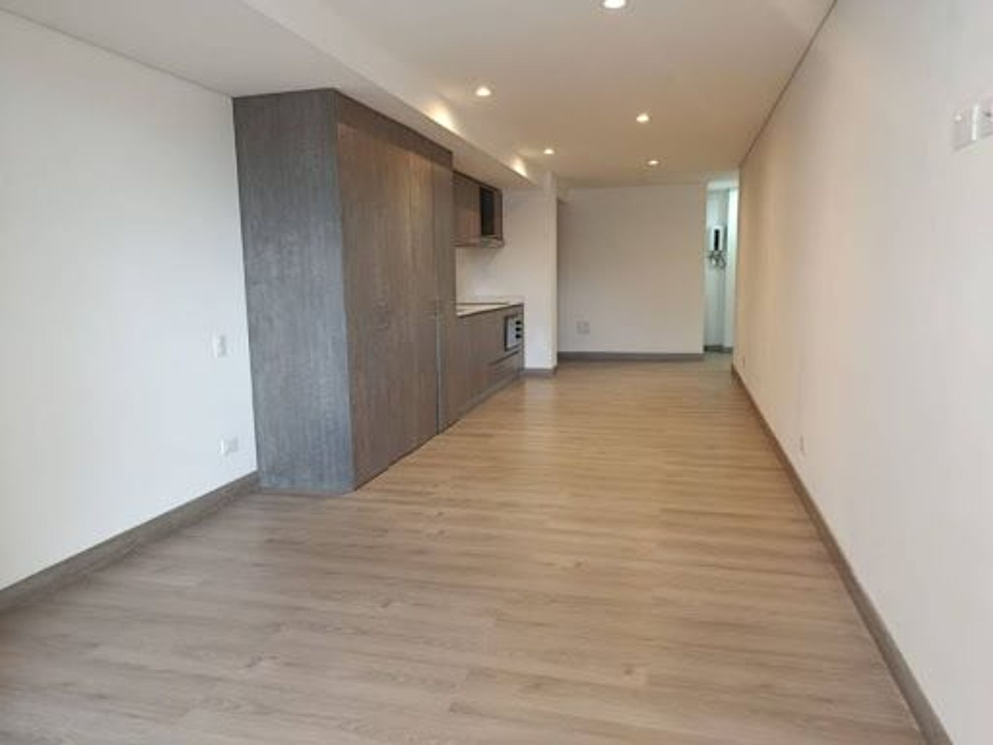 Apartaestudio en arriendo en La Soledad, Bogotá · foto 2 de 13