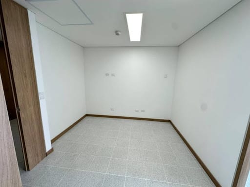 Consultorio en venta en Estadio, Medellín, 29 m² · foto 5 de 24