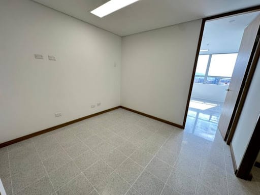 Consultorio en venta en Estadio, Medellín, 29 m² · foto 8 de 24