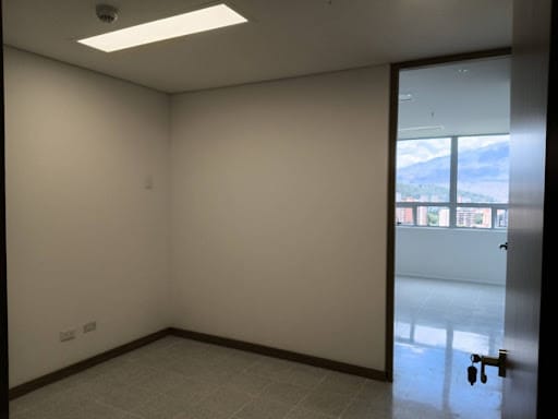 Consultorio en venta en Estadio, Medellín, 29 m² · foto 10 de 24