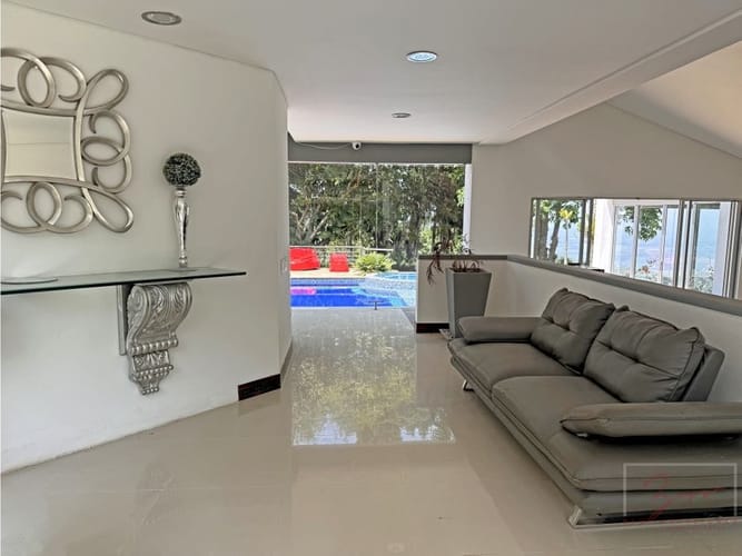 Casa de 4 alcobas en venta en Rincon Dapa, Yumbo · foto 3 de 24