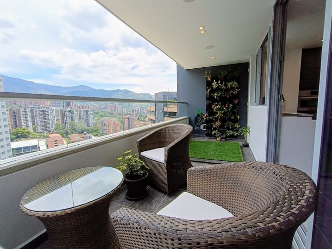 Apartamento de 2 alcobas en venta en Loma Del Esmeraldal, Envigado, 192 m² · foto 11 de 22