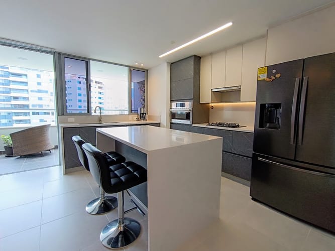 Apartamento de 2 alcobas en venta en Loma Del Esmeraldal, Envigado, 192 m² · foto 13 de 22